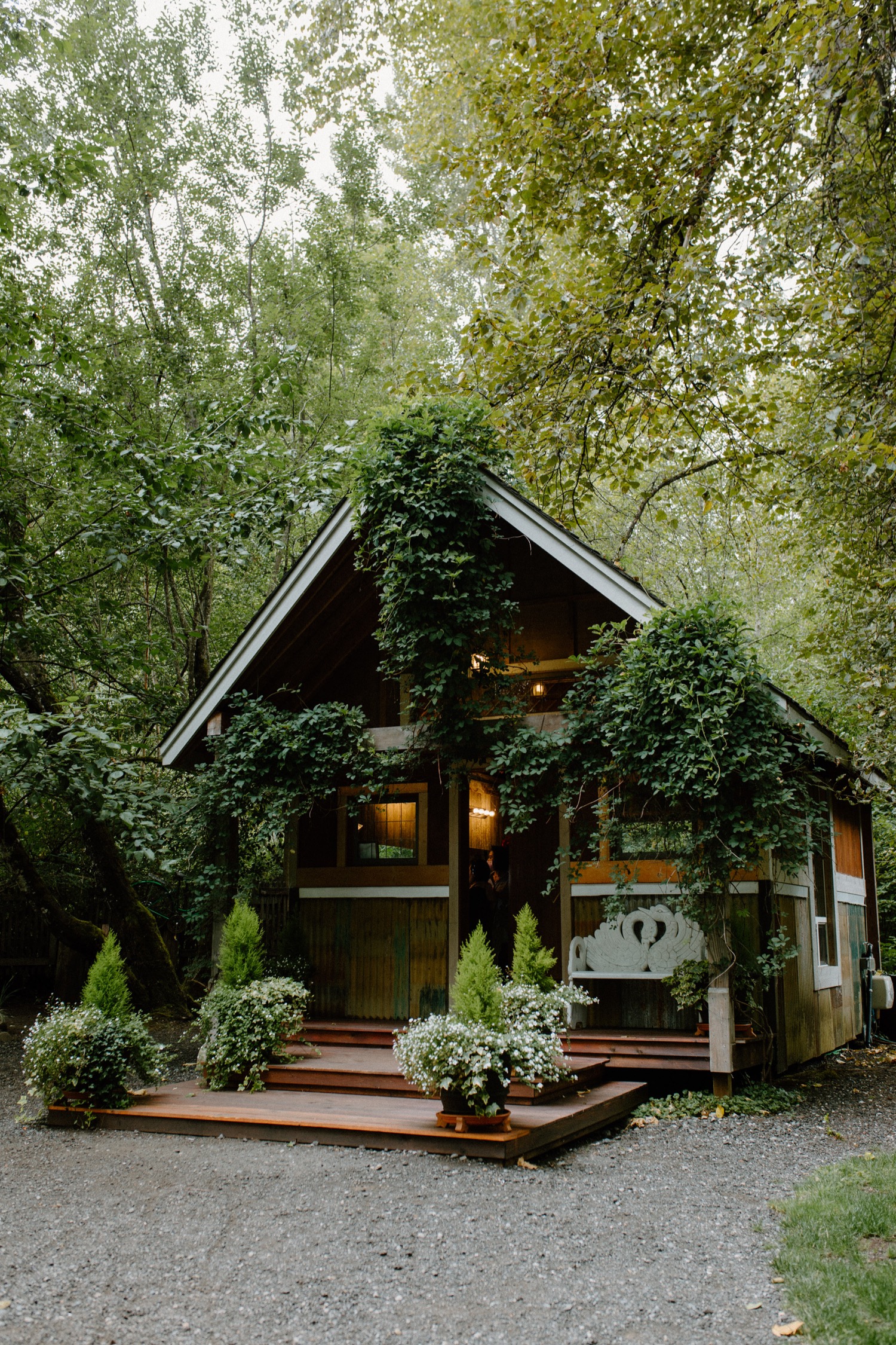 Cabin in the woods in Washington